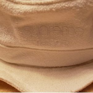 NEW Supreme Classic Logo Terry Crusher White M/L